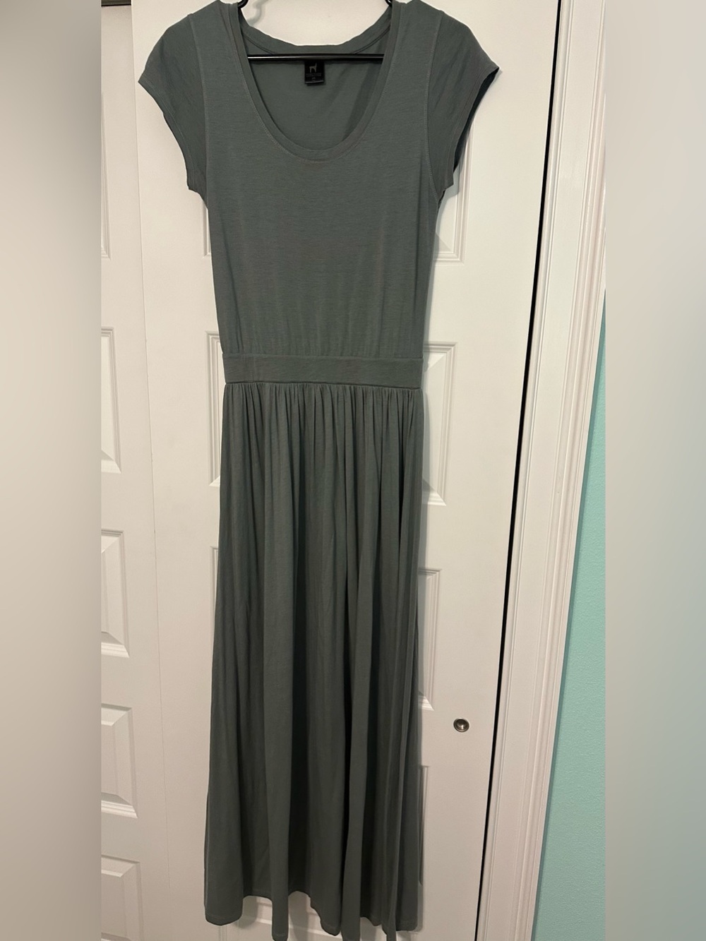 Peruvian Connection Women’s XS Gray Jersey Knit Cotton Short Sleeve Maxi Dress
